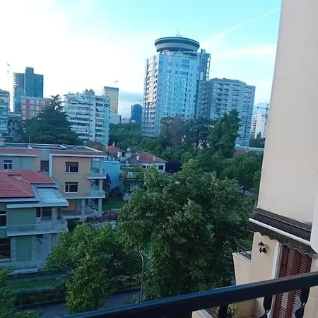 Road Blloku Area Apartmán Tirana